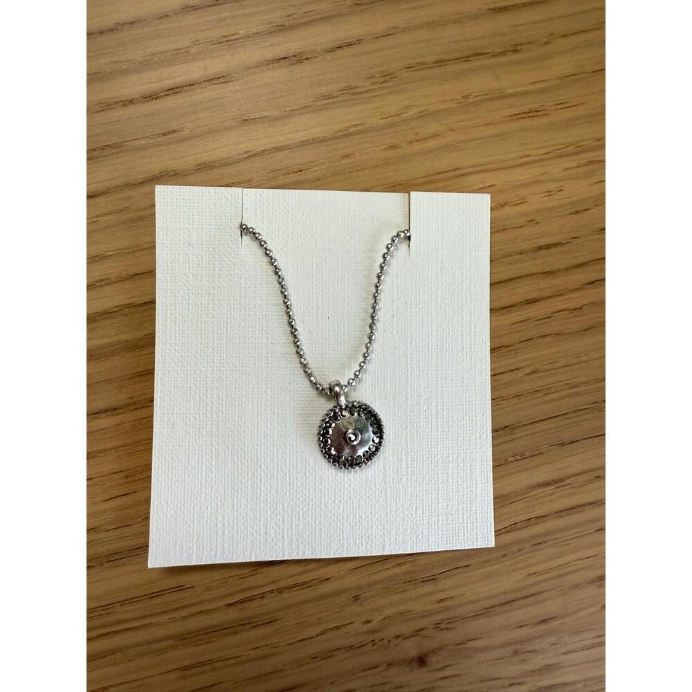 NWT Silver Pendant Necklace
